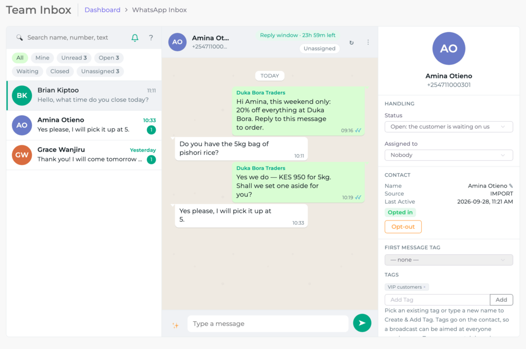 The Team Inbox: conversations, the chat and the customer's details
